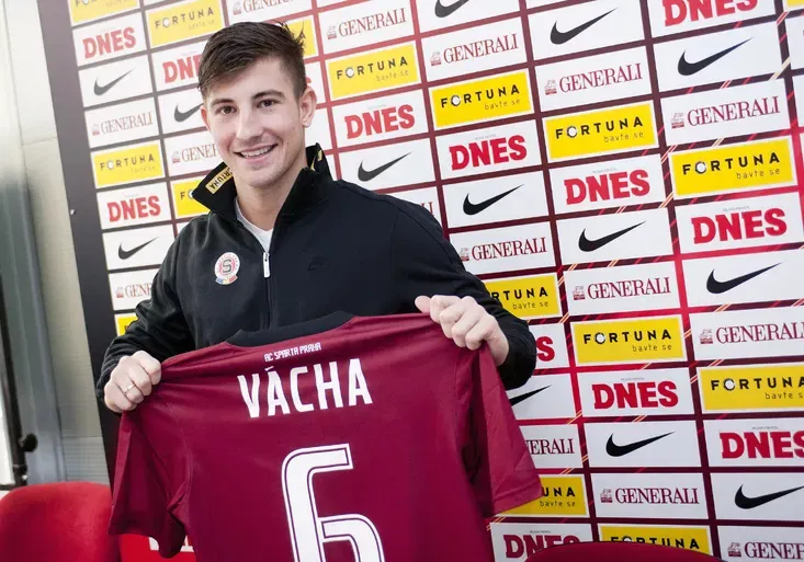 Legrace z archivu: malý kovaný sparťan Hušbauer, Vácha jako slávista. Co řekli o pražských S?