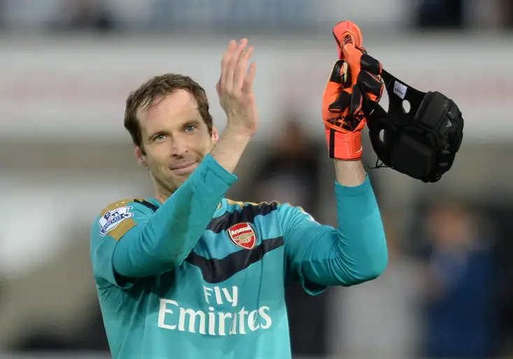 Petr Čech: Bez helmy bych chytal líp. Od doktorů mám ale zákaz