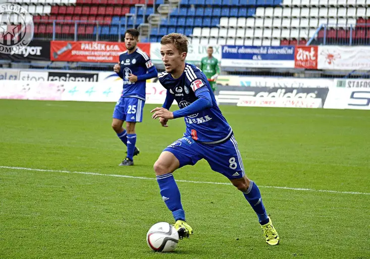 Synot liga: Spojené pekárny slaví triumf. Olomouc postrčili k výhře na Slavii Houska a Buchta