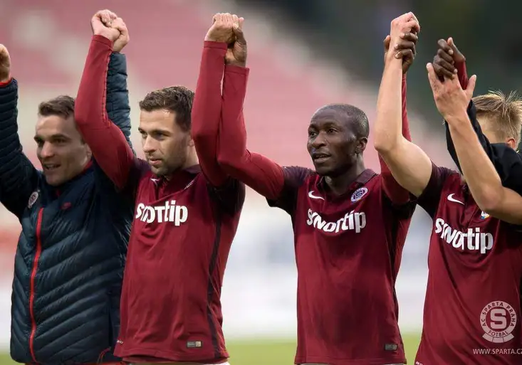 Evropská liga: Sparta vyzve ve vyprodané aréně Schalke. Ve hře jsou i Plzeň a Liberec. Co je nového v táborech českých klubů?