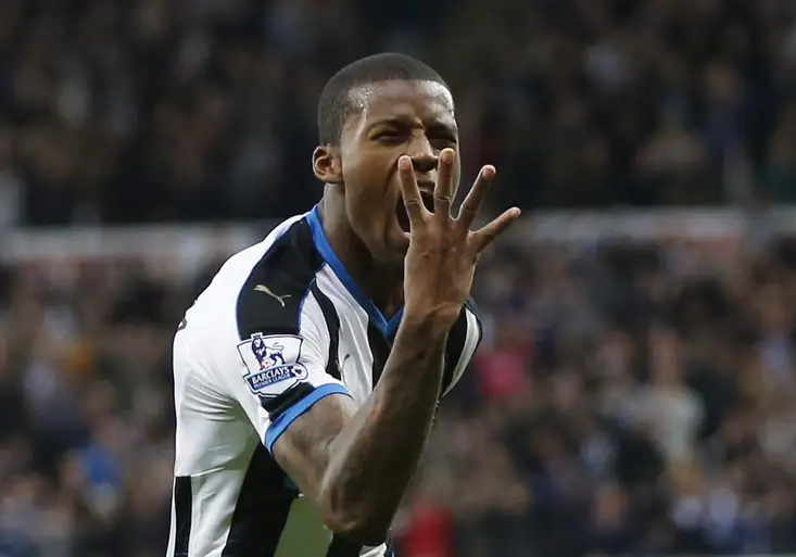 Když výhra, tak pořádná! Straky vedl k demolici Norwiche čtyřgólový Georginio Wijnaldum