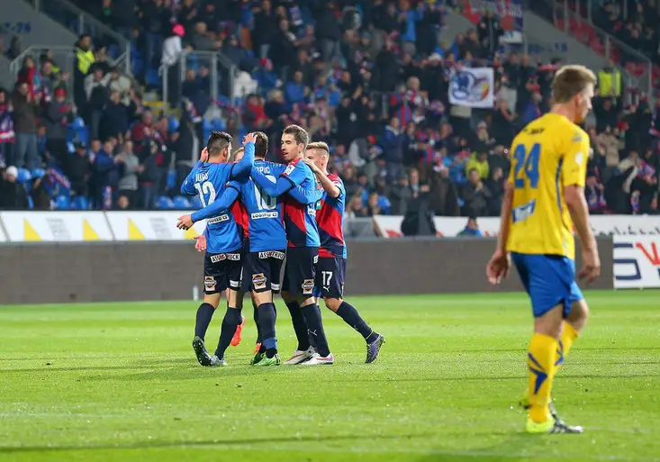 Slavia na půdě marných „Galaktikos“ brala bod. Plzeň je minimálně do neděle první