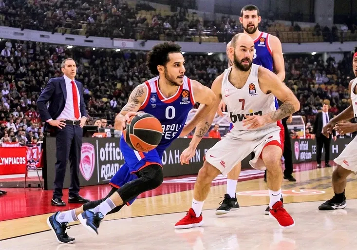 Euroliga na O2 TV Sport: Turecko-řecká klasika a bitva Barcelony s Baskonií