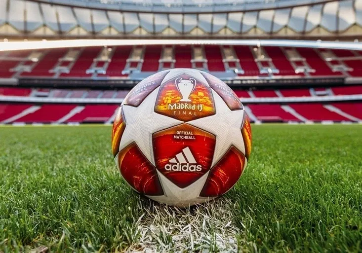 Seznamte se. Tohle je Madrid Finale19, míč pro závěrečné boje Ligy mistrů