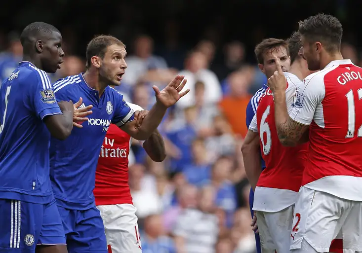 Dvě červené pro Arsenal a zmatený Petr Čech? Chelsea kralovala londýnskému derby!