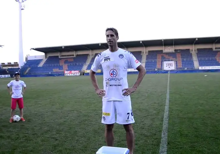 Lafata láme rekordy. Kterých pět střelců mělo či má čich na góly jako on?