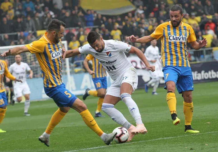 Defenzivním králem FORTUNA:LIGY je opavský Svozil, vidět jsou ale i záložníci