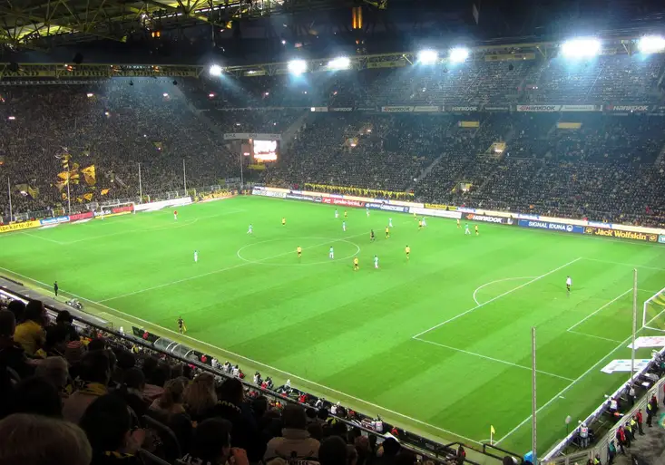 Nejrychlejší gól bundesligy. Bayernu ho vstřelil Volland, na vítězství nestačil