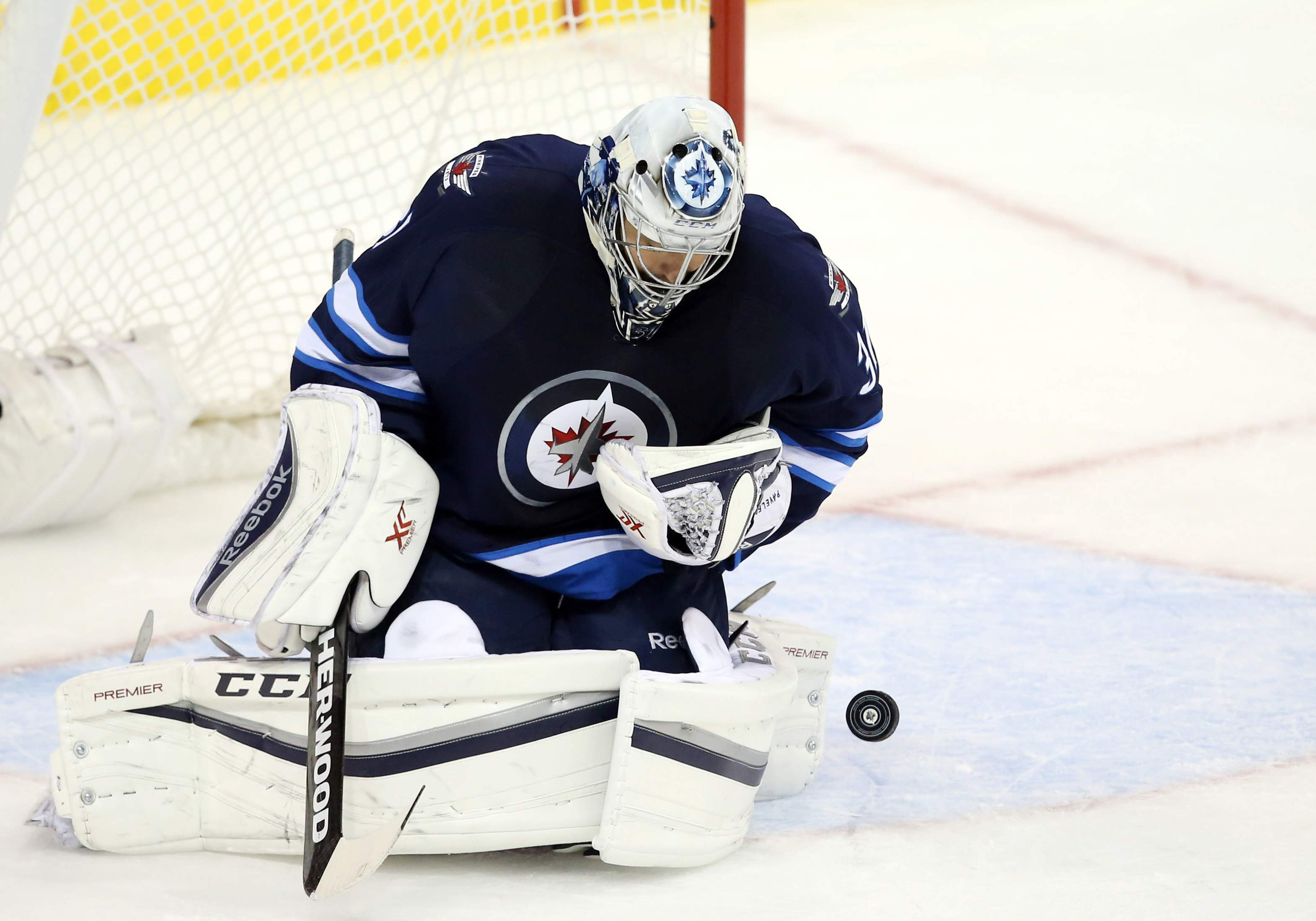 Pavelec Winnipeg NHL