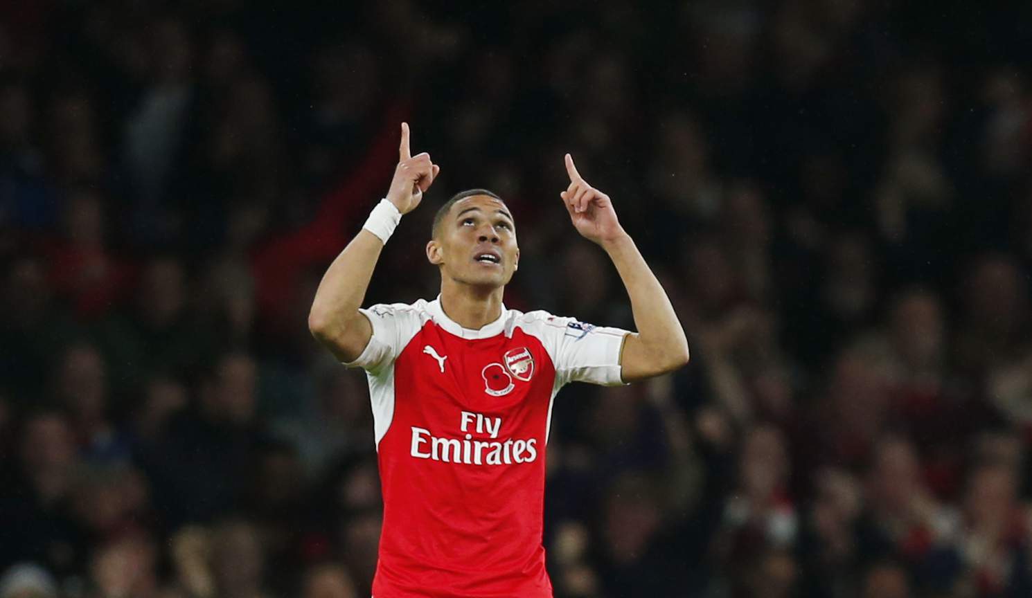 Football - Arsenal v Tottenham Hotspur - Barclays Premier League - Emirates Stadium - 8/11/15 Arsenal's Kieran Gibbs celebrates scoring their first goal Reuters / Eddie Keogh Livepic EDITORIAL USE ONLY. No use with unauthorized audio, video, data, fixture lists, club/league logos or "live" services. Online in-match use limited to 45 images, no video emulation. No use in betting, games or single club/league/player publications.  Please contact your account representative for further details.
