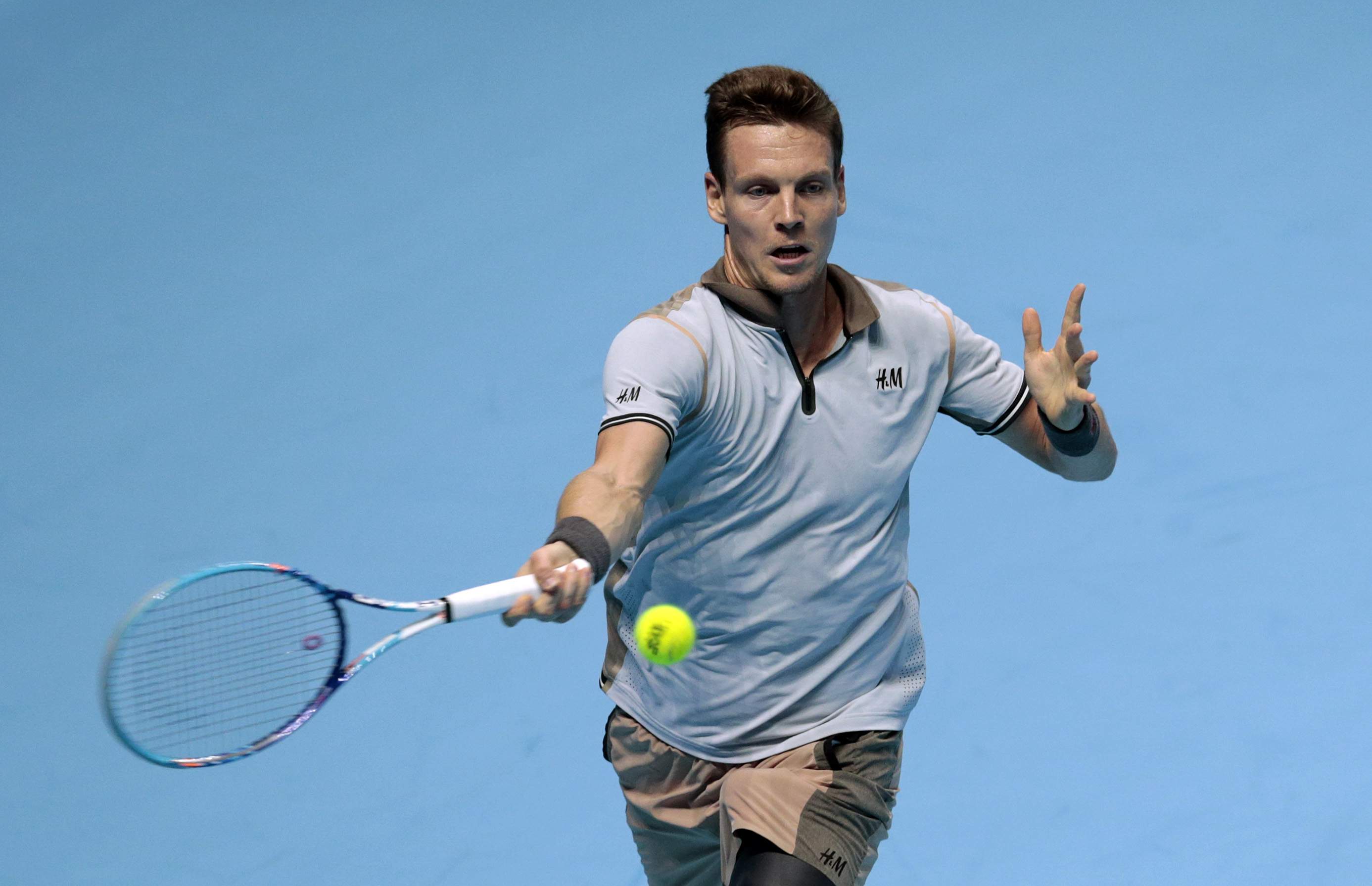 Tennis - Barclays ATP World Tour Finals - O2 Arena, London - 19/11/15 Men's Singles - Czech Republic's Tomas Berdych during his match against Serbia's Novak Djokovic Reuters / Suzanne Plunkett Livepic EDITORIAL USE ONLY.