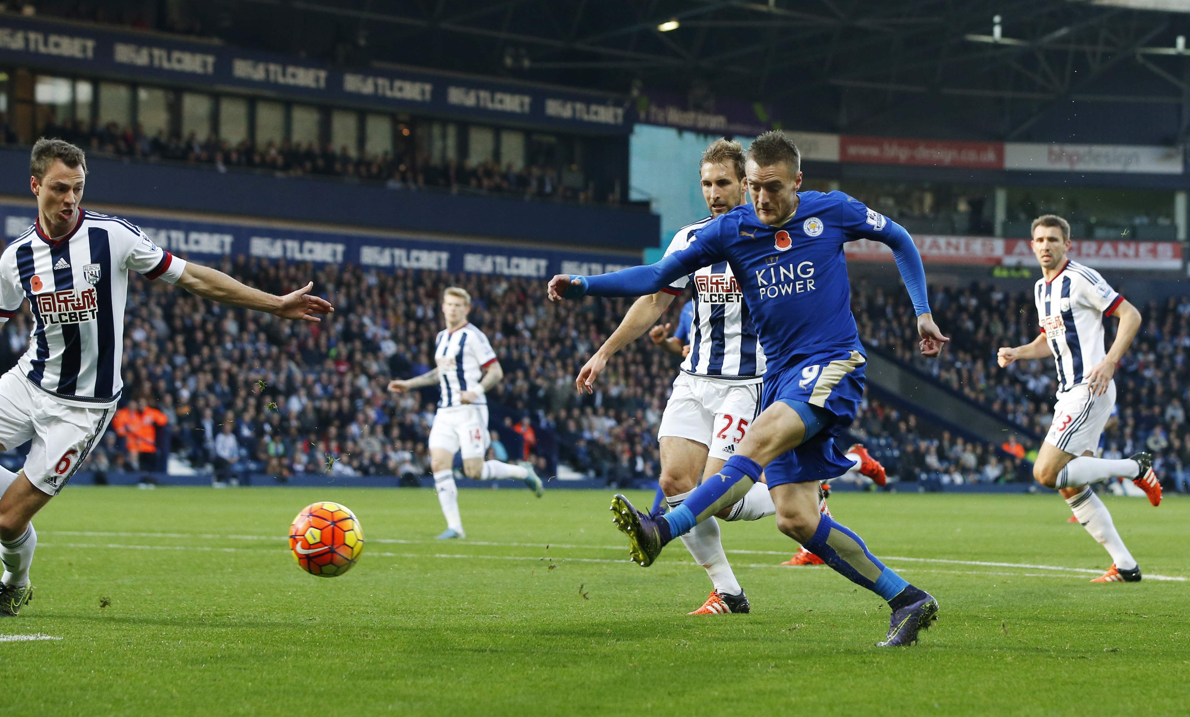 Football - West Bromwich Albion v Leicester City - Barclays Premier League - The Hawthorns - 31/10/15 Leicester's Jamie Vardy shoots Mandatory Credit: Action Images / Andrew Boyers Livepic EDITORIAL USE ONLY. No use with unauthorized audio, video, data, fixture lists, club/league logos or "live" services. Online in-match use limited to 45 images, no video emulation. No use in betting, games or single club/league/player publications.  Please contact your account representative for further details.