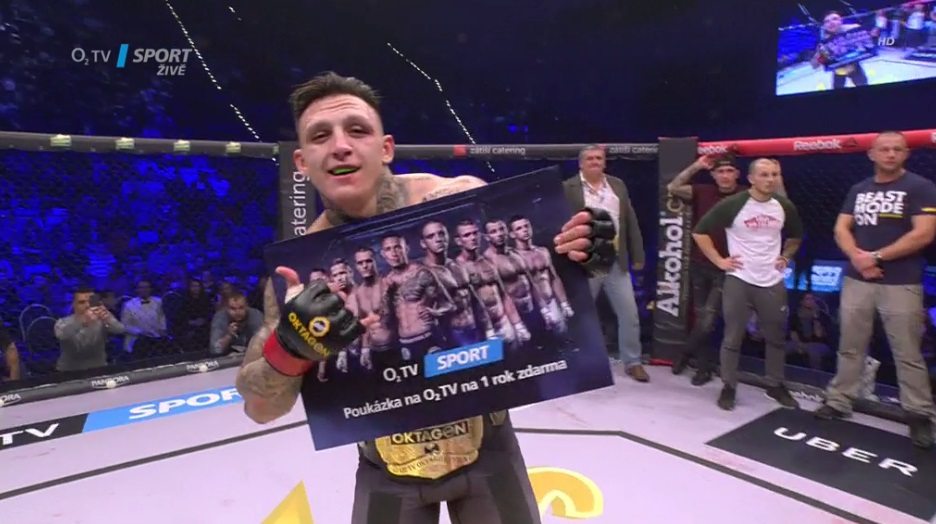 Gábor Boráros, šampion Oktagonu