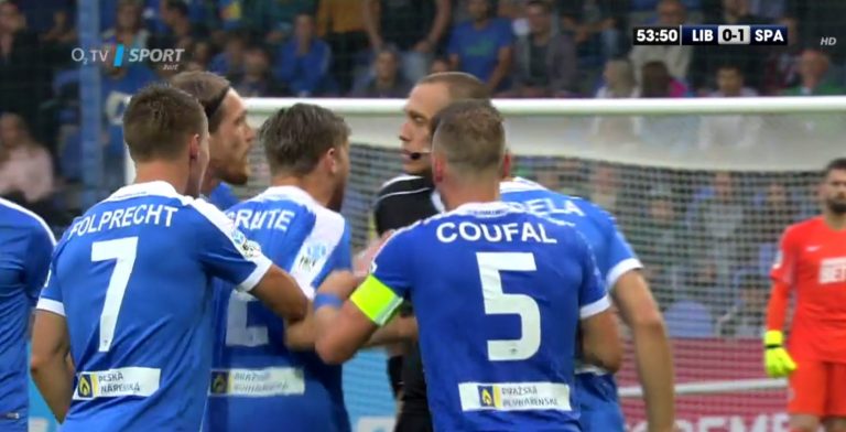 Liberec protesty. Foto: reprovideo O2 TV Sport